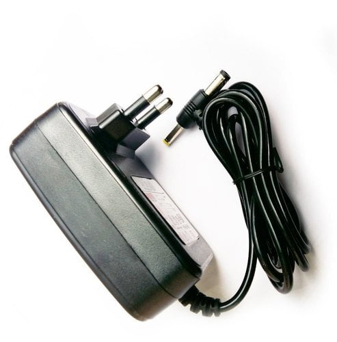 Adapter 5V/6V 1A Adapter 5V/6V 1A
